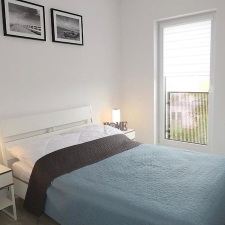 Апартаменти Bialy Apartament Centrum Колобжег Екстер'єр фото