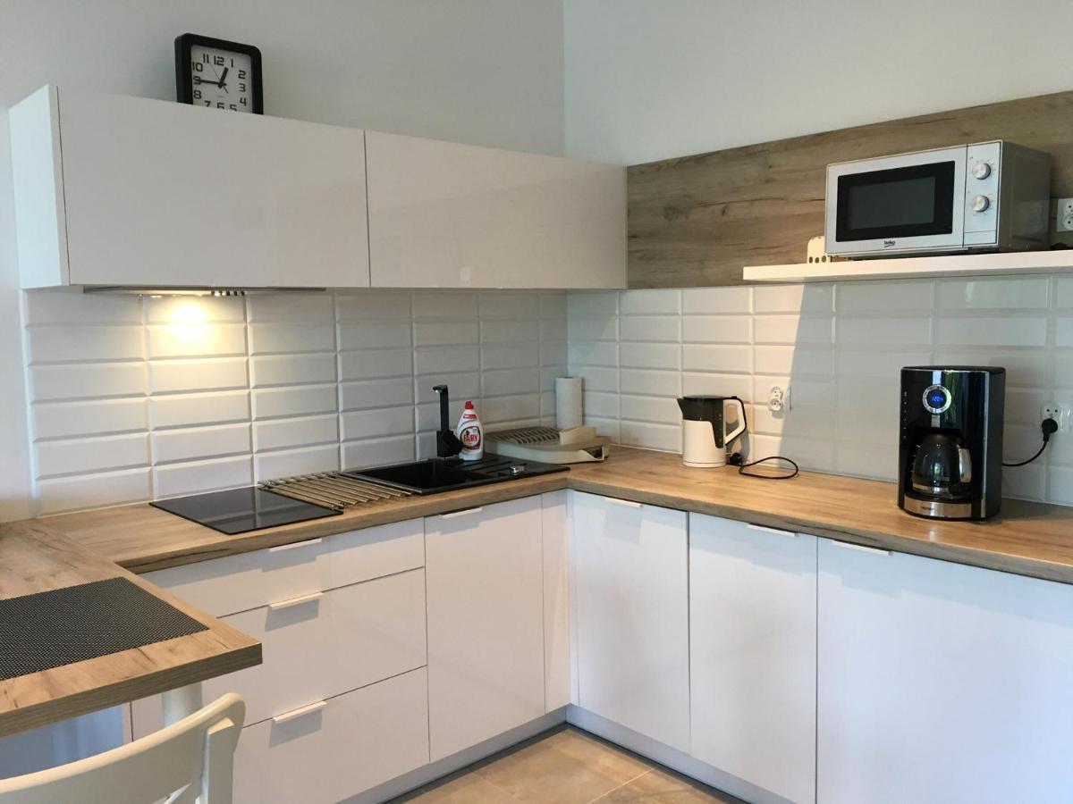 Апартаменти Bialy Apartament Centrum Колобжег Екстер'єр фото