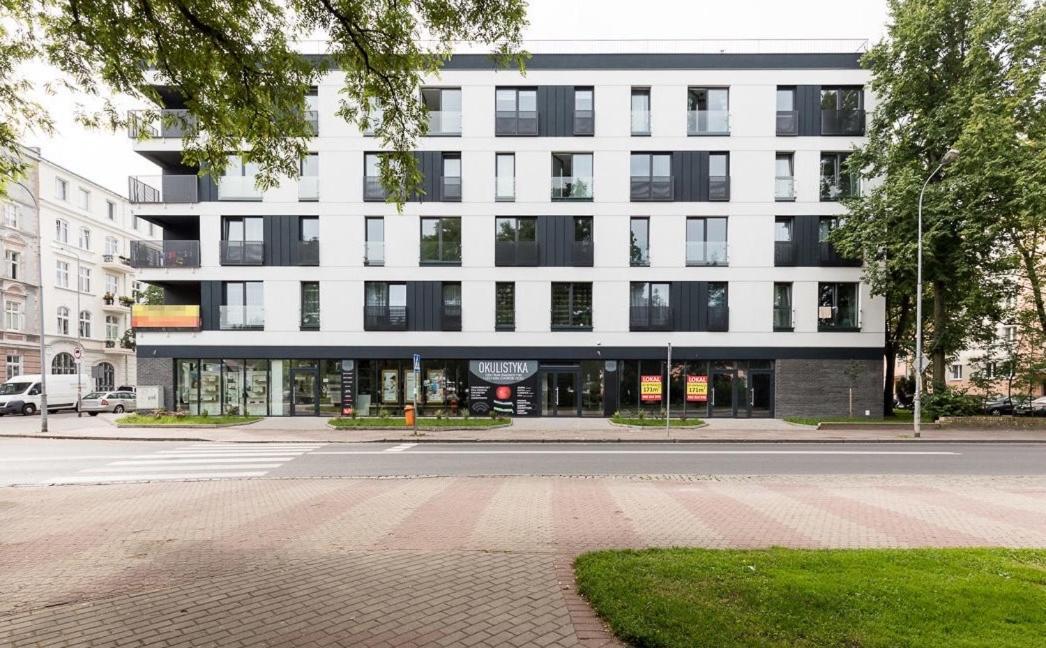 Апартаменти Bialy Apartament Centrum Колобжег Екстер'єр фото