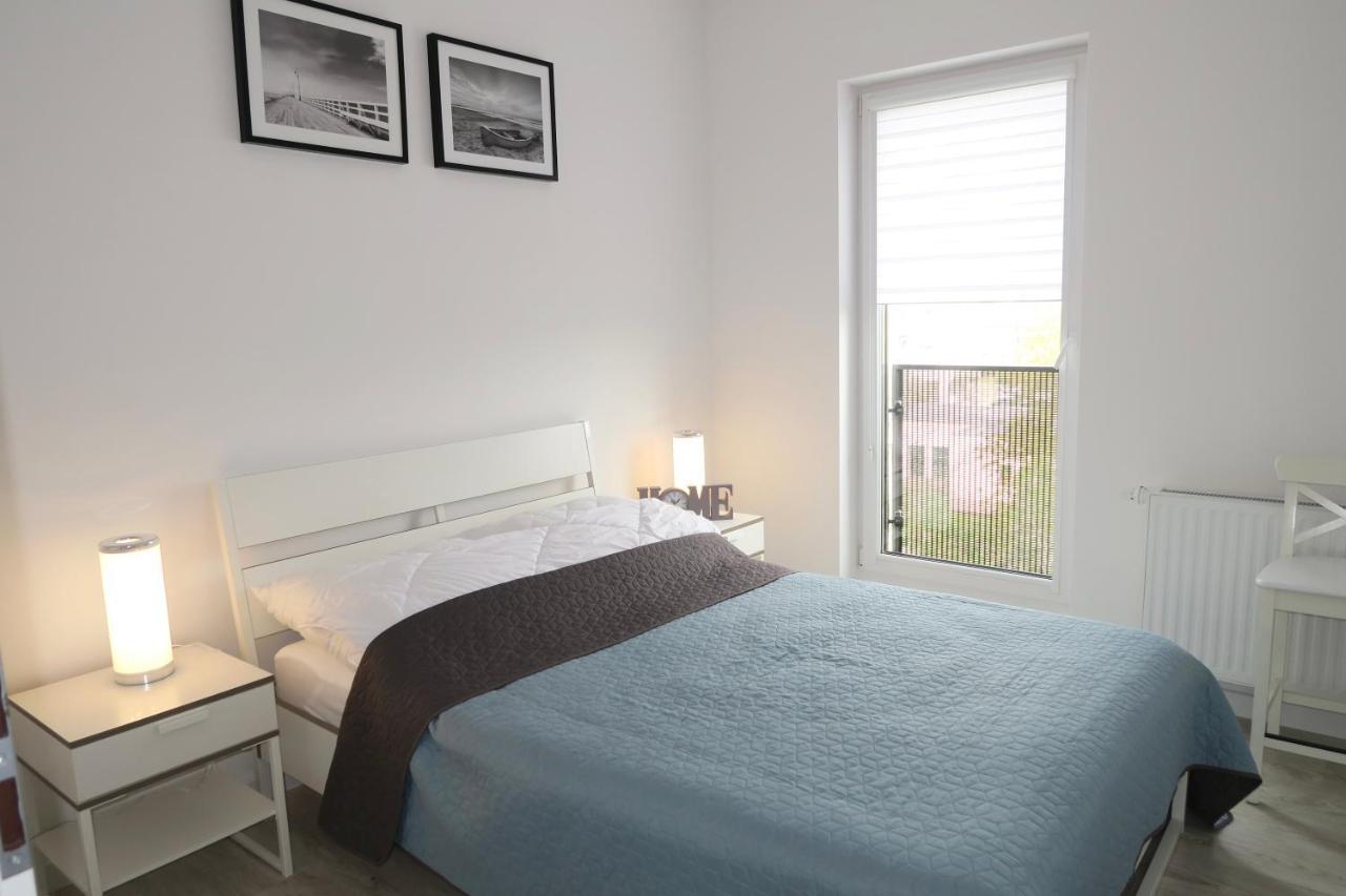 Апартаменти Bialy Apartament Centrum Колобжег Екстер'єр фото